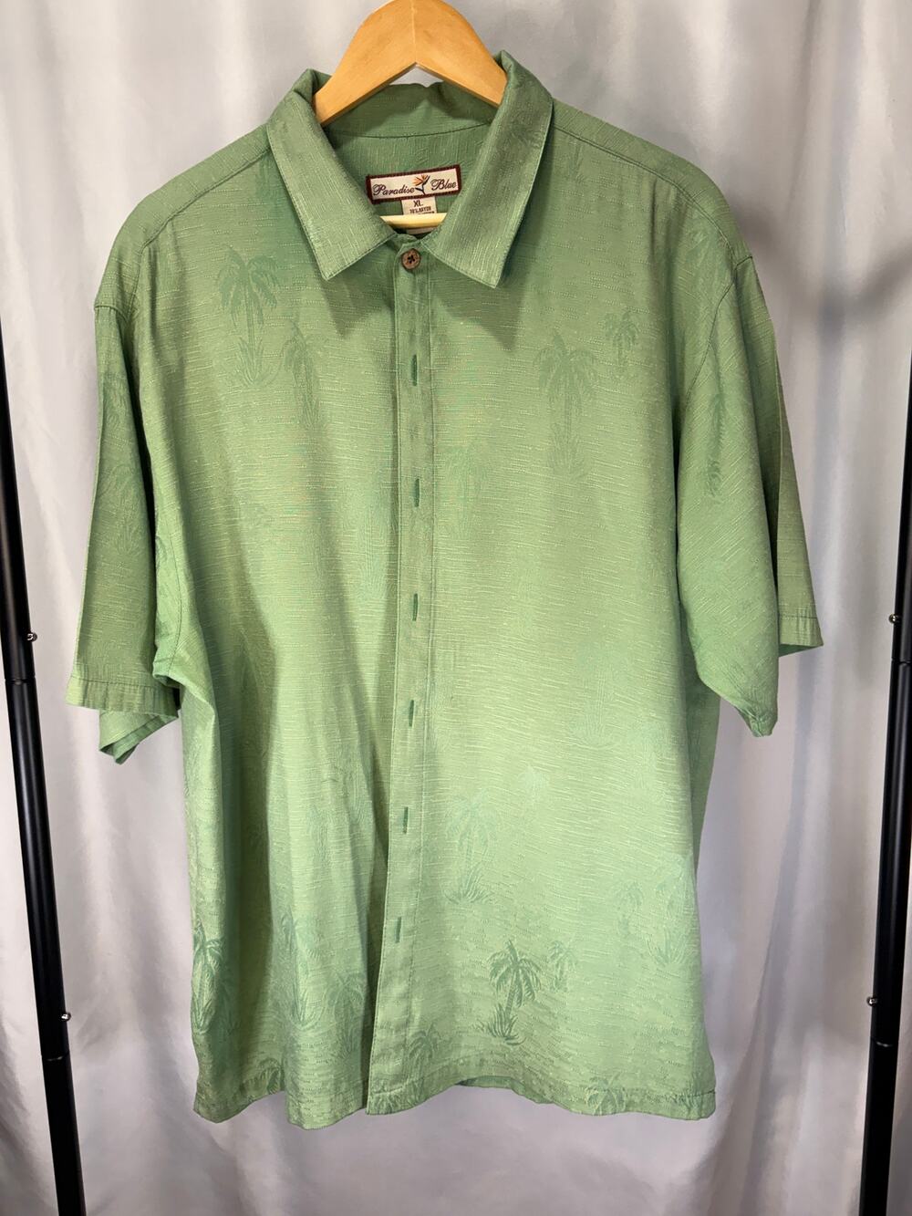 Paradise Blue Men’s XL Green Hawaiian Shirt Rayon Blend Tonal Palm Tree